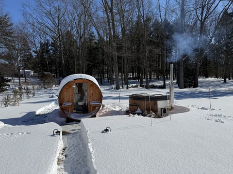 Beach Cottage - Sauna - Hot tub - Fireplace - Wine