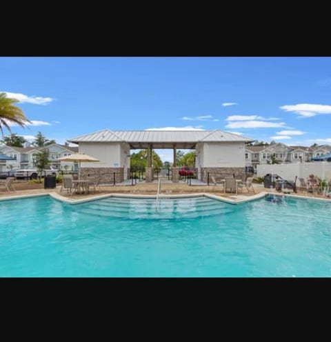 Modern 3BR Near Beach & Publix Sports Park
