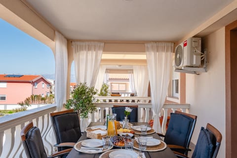 Apartments Quercus - Unit 376938-13