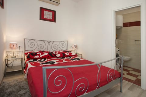 Apartments Seville - Unit 377015-13