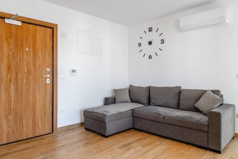 Apartments Lacic - Unit 377021-13