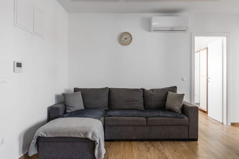 Apartments Lacic - Unit 377022-13
