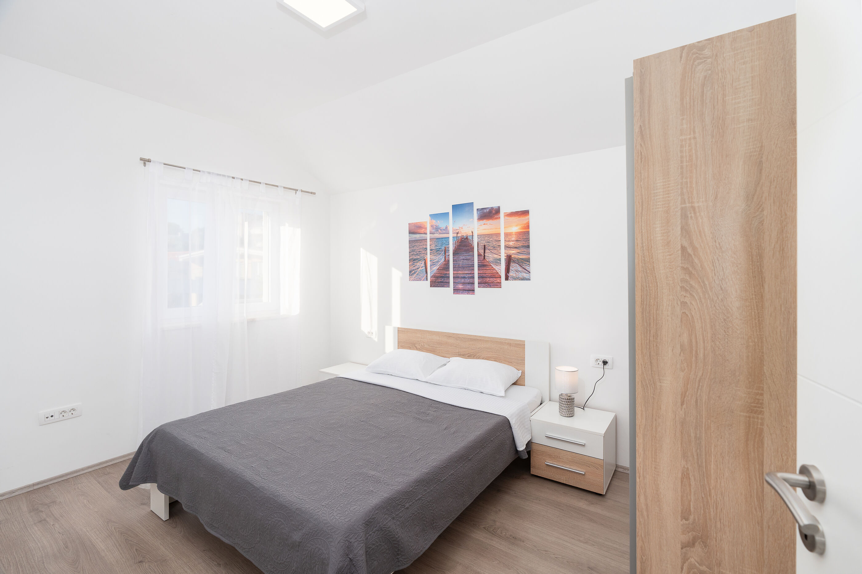 apartment-skyline-a1/