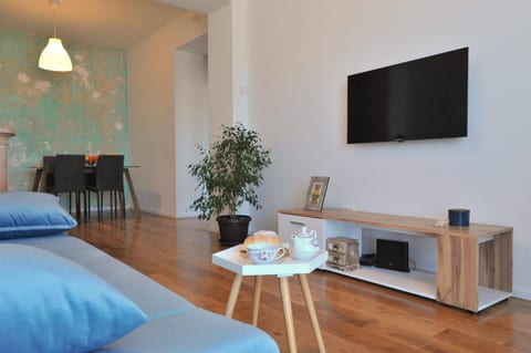 Apartment G&M - Unit 377089-13