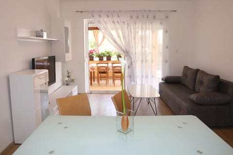 Apartments Tadijic - Unit 377090-13