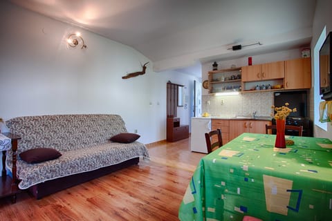 Apartments Dina - Unit 377094-13