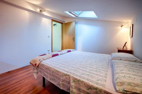 Apartments Dina - Unit 377095-13