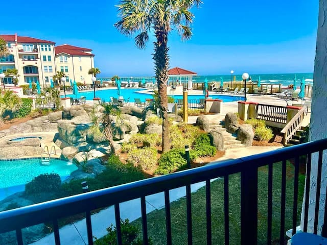 Villa Capriani Unit 110A Linens Included - North Topsail Beach
