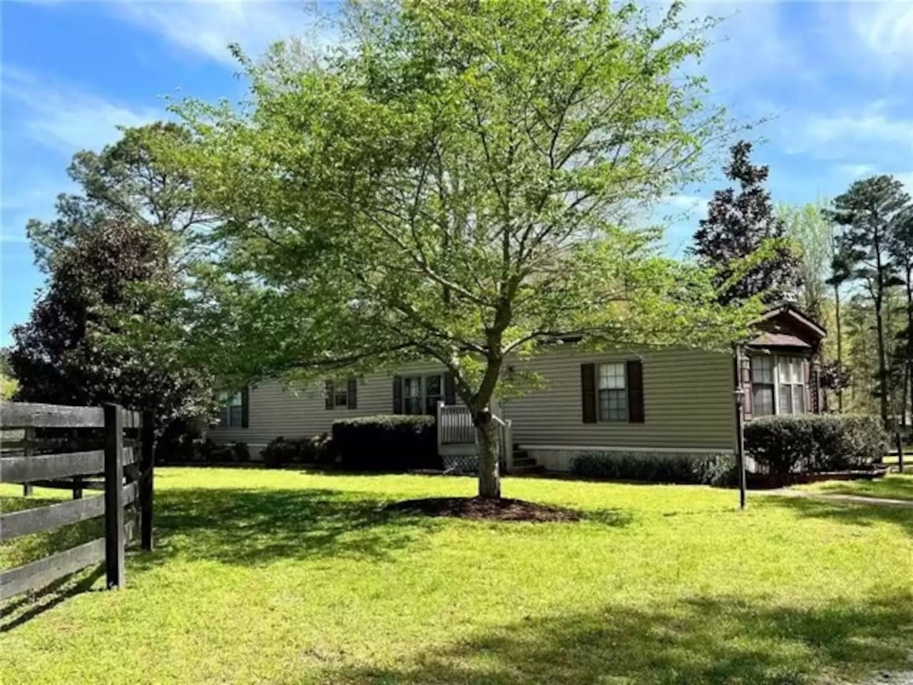 private-cottage-on-horse-farm-in-williamsburg!/