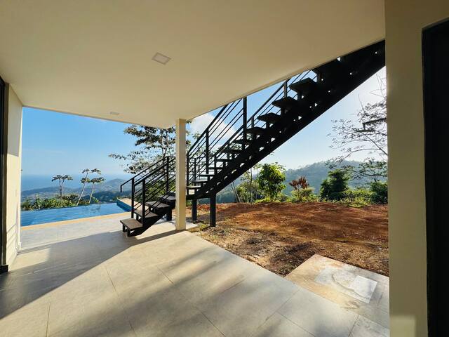 Coco Rica Luxury Oceanview Villa - Bahia Pez Vela Beach Resort