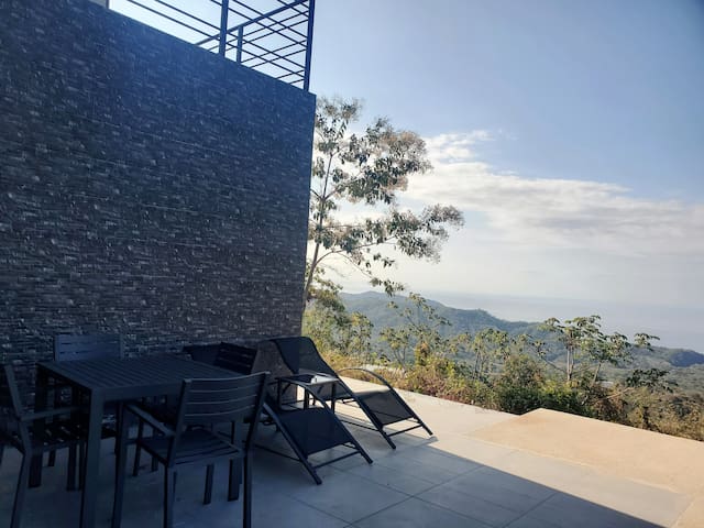 Coco Rica Luxury Oceanview Villa - Bahia Pez Vela Beach Resort