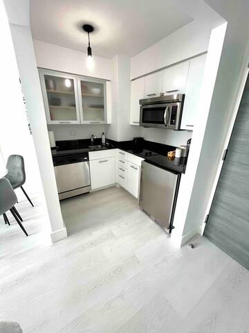 modern-water-front-ocean-view-condo/