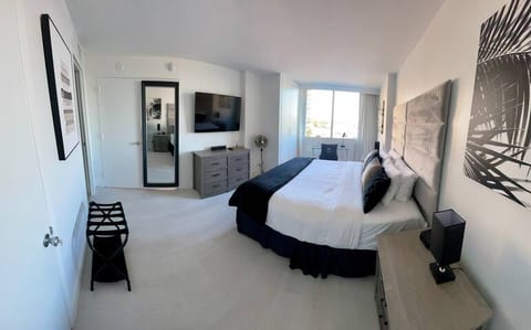 Modern, Water Front, Ocean view Condo