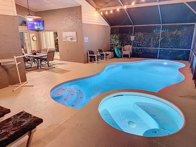 Sunny Oaks Poolside, pool spa games,4m to Disney - Kissimmee
