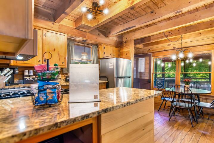 Hummingbird Hideaway river cabin - Ellijay Hummingbird Hideaway river cabin - Ellijay