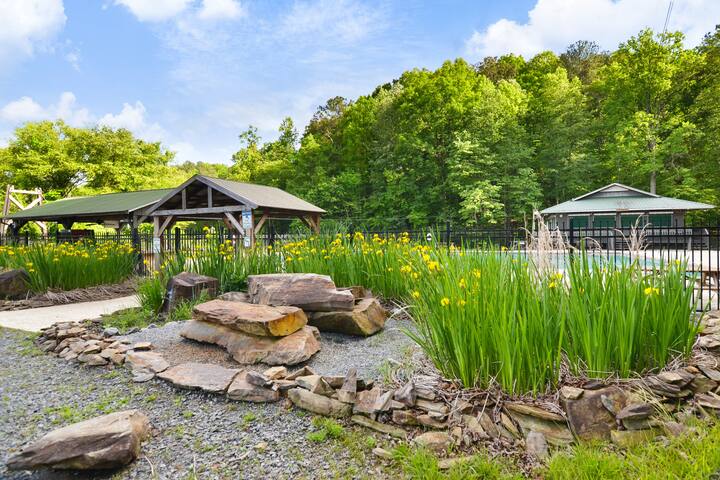 Hummingbird Hideaway river cabin - Ellijay Hummingbird Hideaway river cabin - Ellijay
