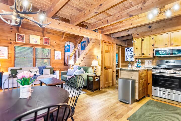 Hummingbird Hideaway river cabin - Ellijay Hummingbird Hideaway river cabin - Ellijay