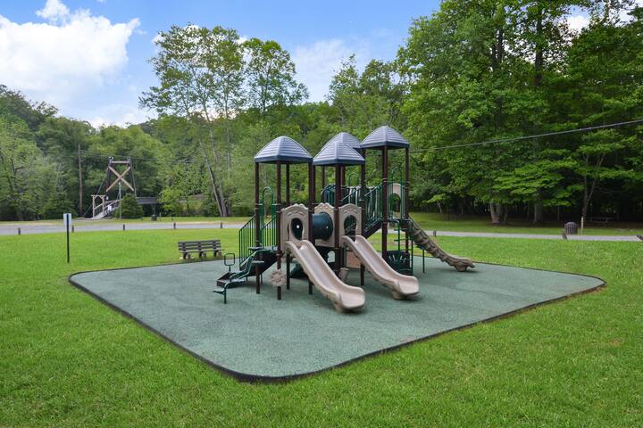 Hummingbird Hideaway river cabin - Ellijay Hummingbird Hideaway river cabin - Ellijay