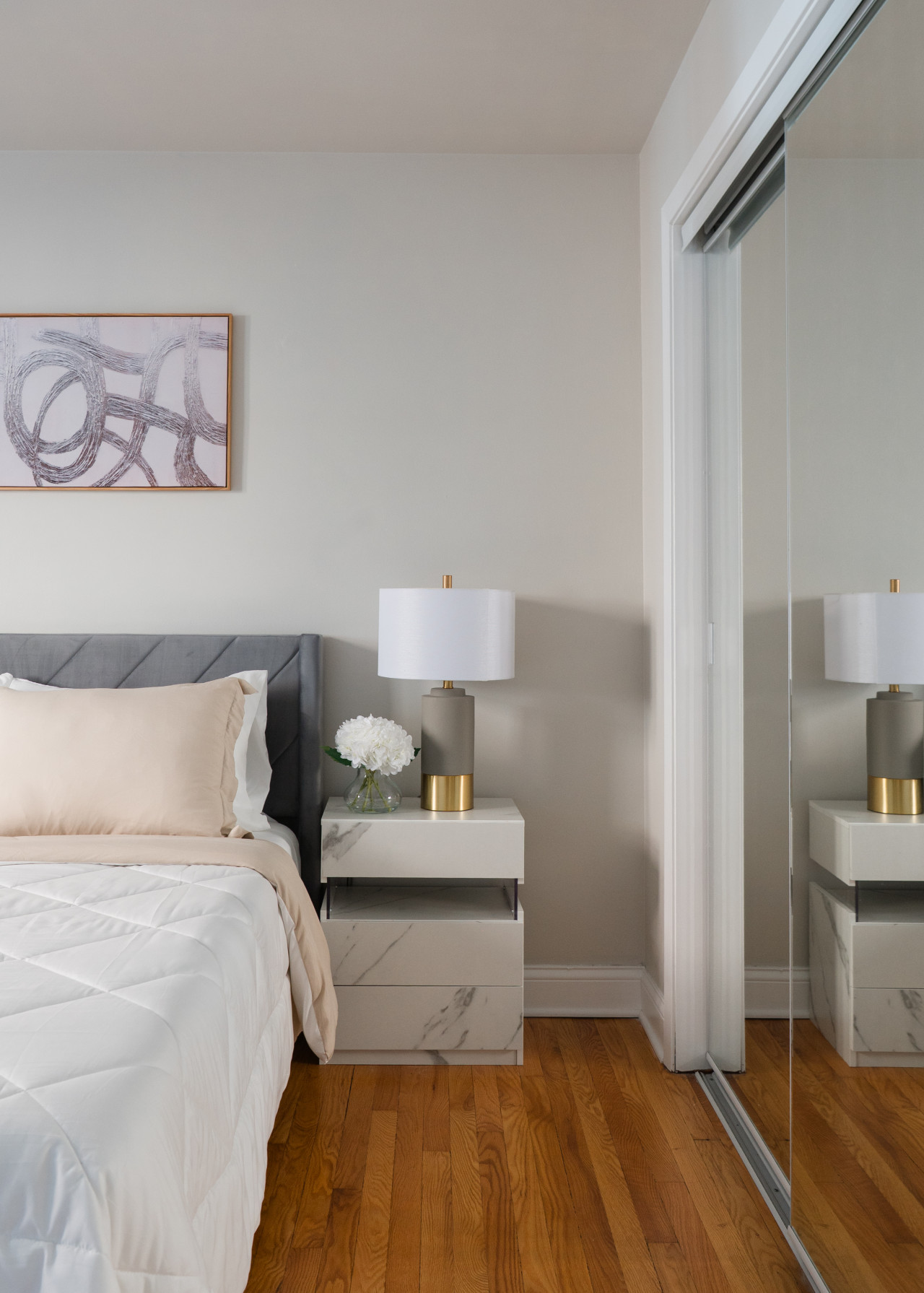 2br-*-newly-furnished-modern-apt-*-near-o'hare/