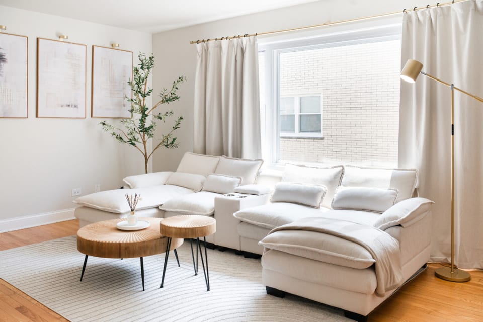 2BR • Newly Furnished Modern Apt • Near O'Hare - Chicago