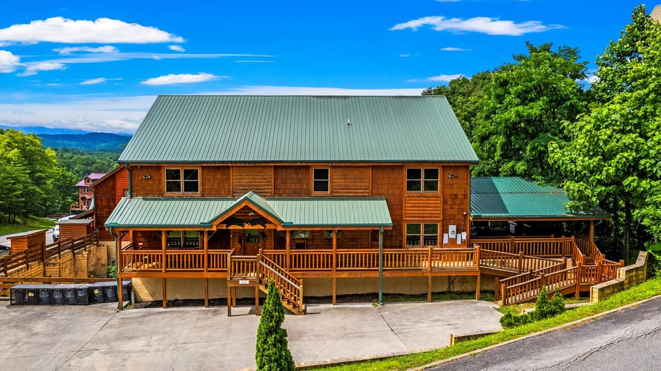 Heavenly Retreat Lodge - Sevierville