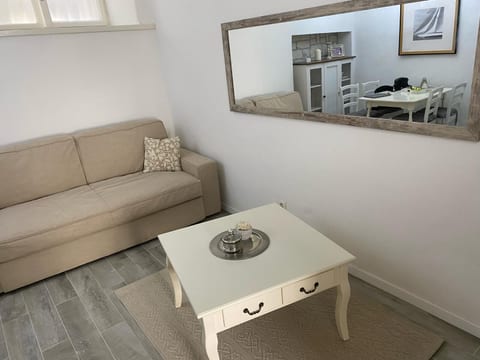 House Shabby - Unit 377125-13