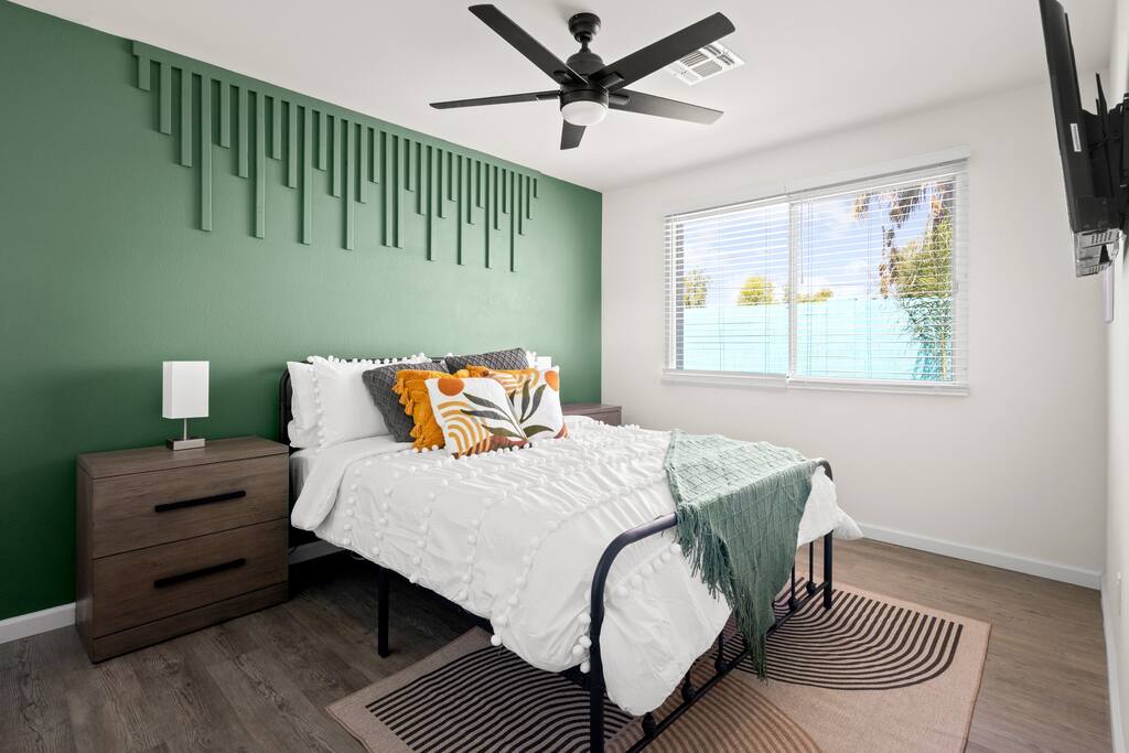 no-airbnb-fees!-poolspa-close-2-spring-trainandasu/