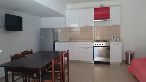 Apartments Emil - Unit 151424-15
