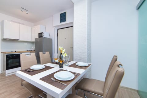 Apartment Karlo - Unit 377017-13