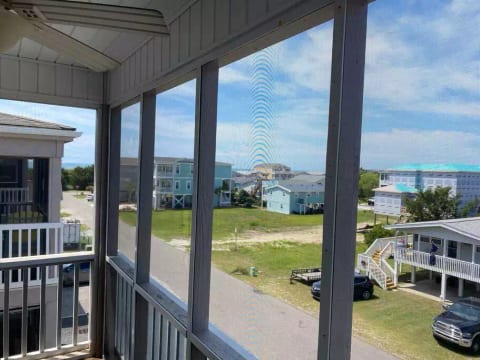 OCEANVIEW/3 MIN WALK TO BEACH, LINENS, KID READY