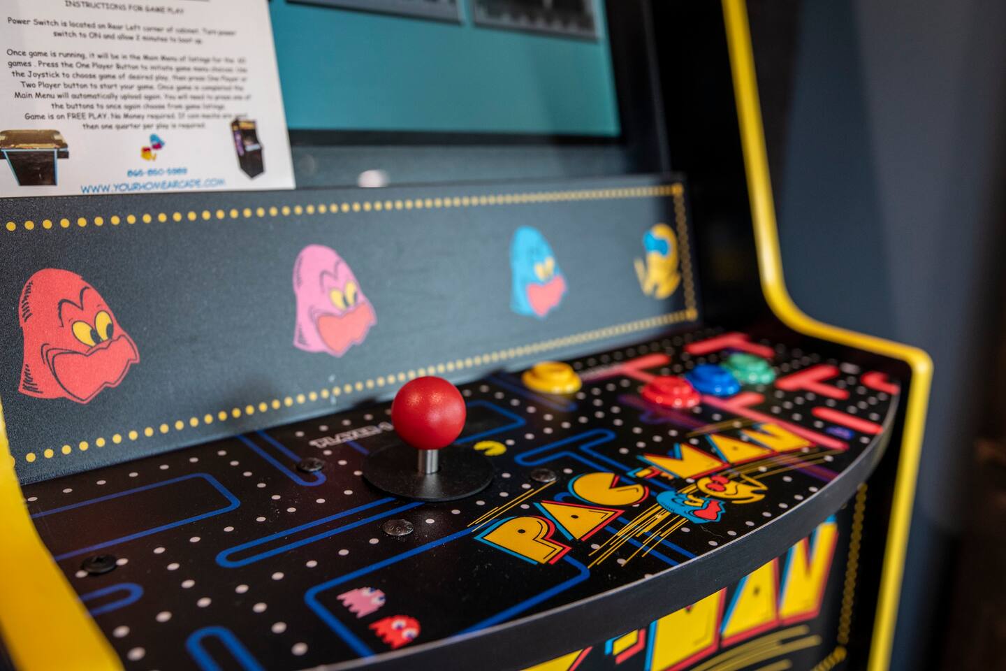 Ready for a blast from the past? Play 60 classic arcade game at our mountain getaway! From Pac-Man to Space Invaders, let the nostalgia flow and have fun with friends! Ready for a blast from the past? Play 60 classic arcade game at our mountain getaway! From Pac-Man to Space Invaders, let the nostalgia flow and have fun with friends! - The Dancing Firefly - Sevierville