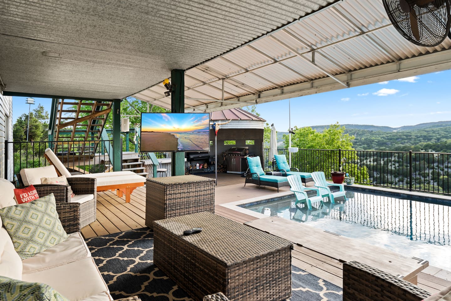 Infinite Views, Heated Pool, Hill Country Paradise! - Canyon Lake