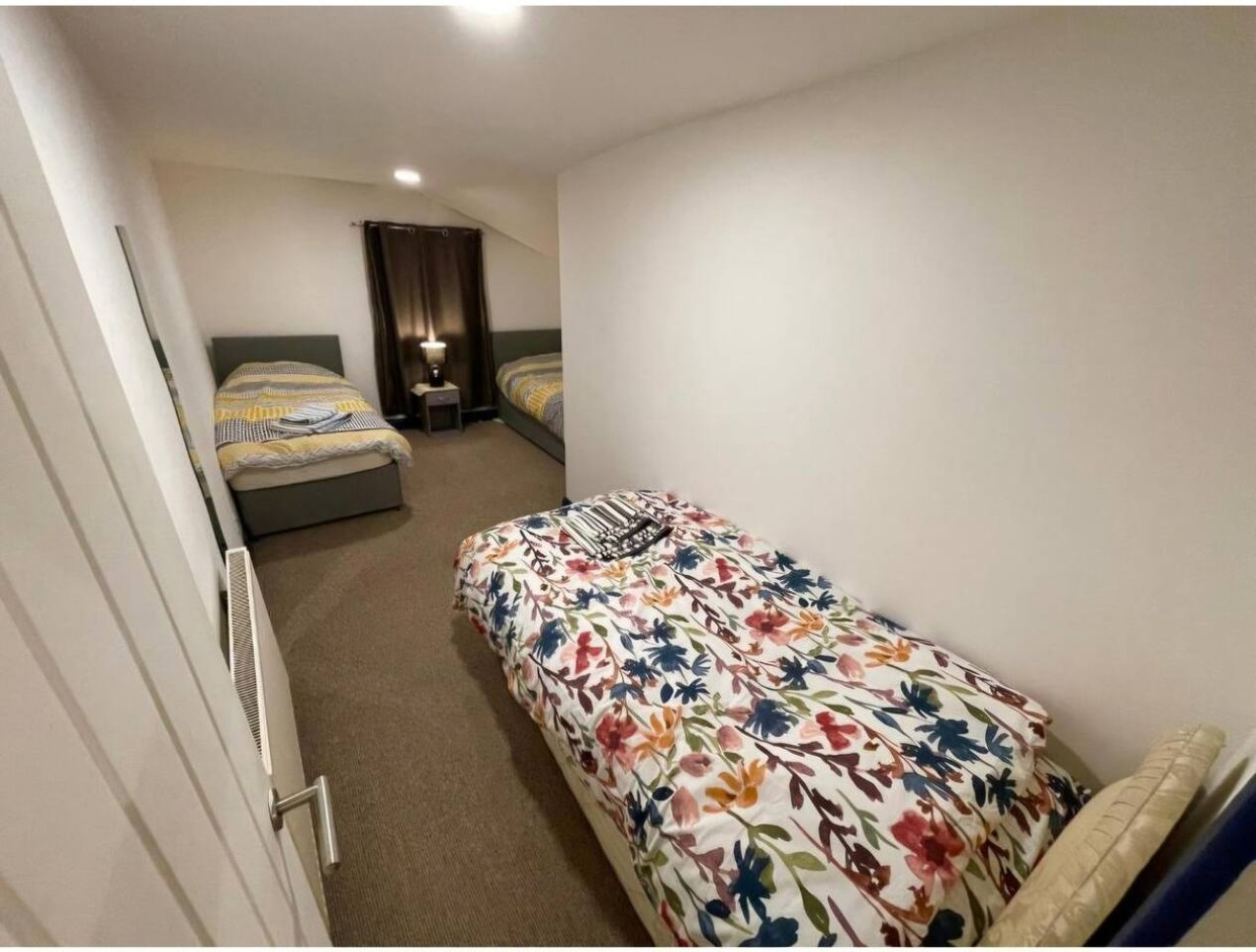 Stylish Cottage Central Gloucester sleeps 5 - Gloucester