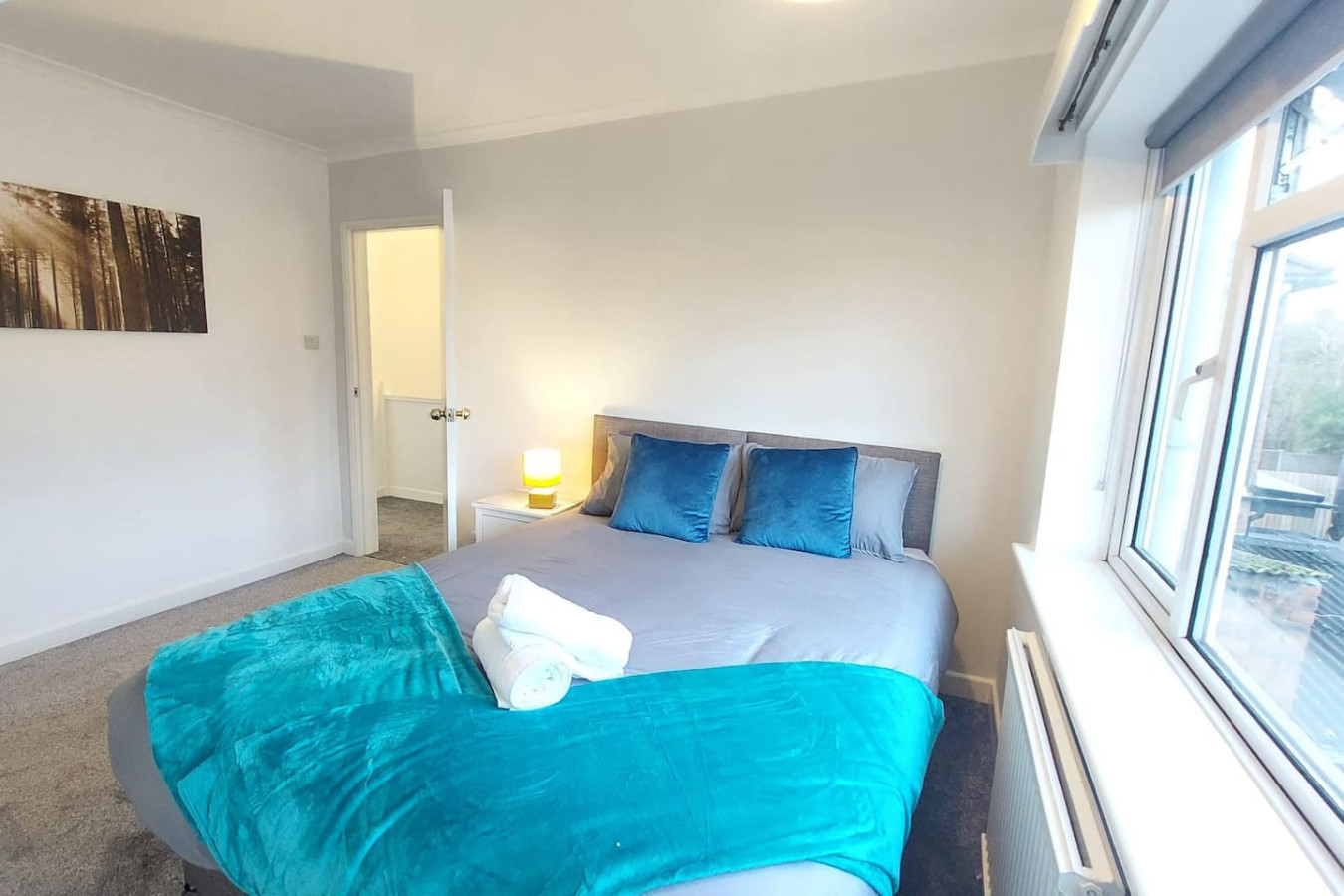 Entire House| Long Stays in Gloucester|Contractors - Longlevens