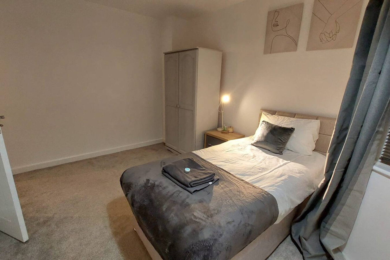 Entire House| Long Stays in Gloucester|Contractors - Longlevens