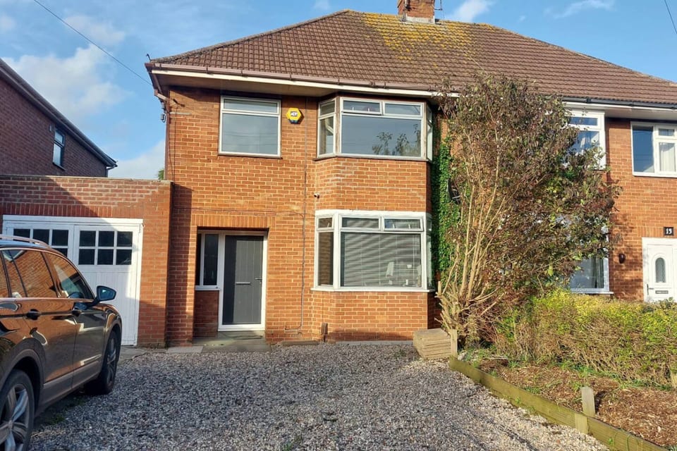 Entire House| Long Stays in Gloucester|Contractors/Families - Longlevens