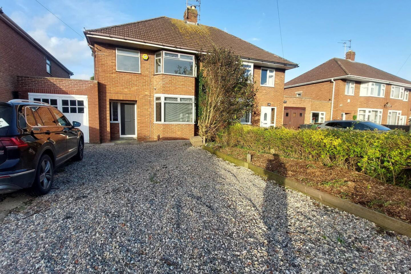 Entire House| Long Stays in Gloucester|Contractors - Longlevens