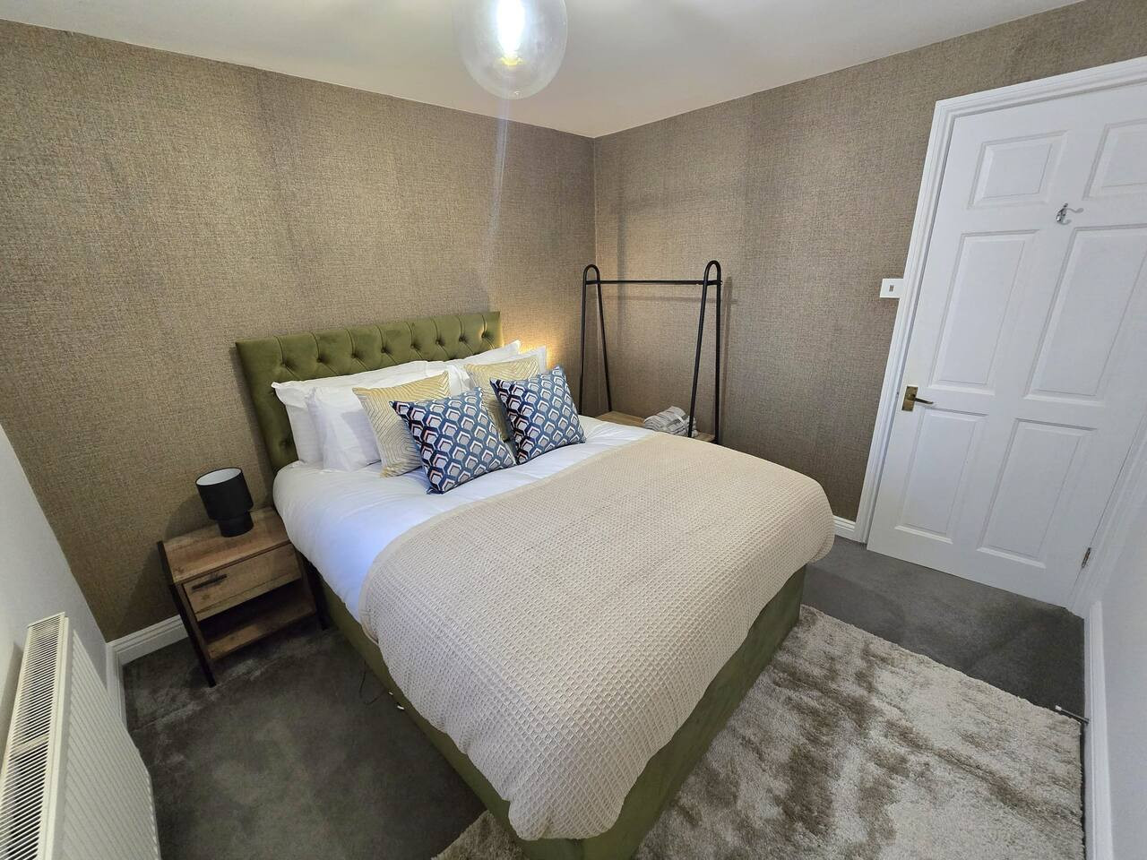 Entire House Quedgeley, Gloucester - Quedgeley