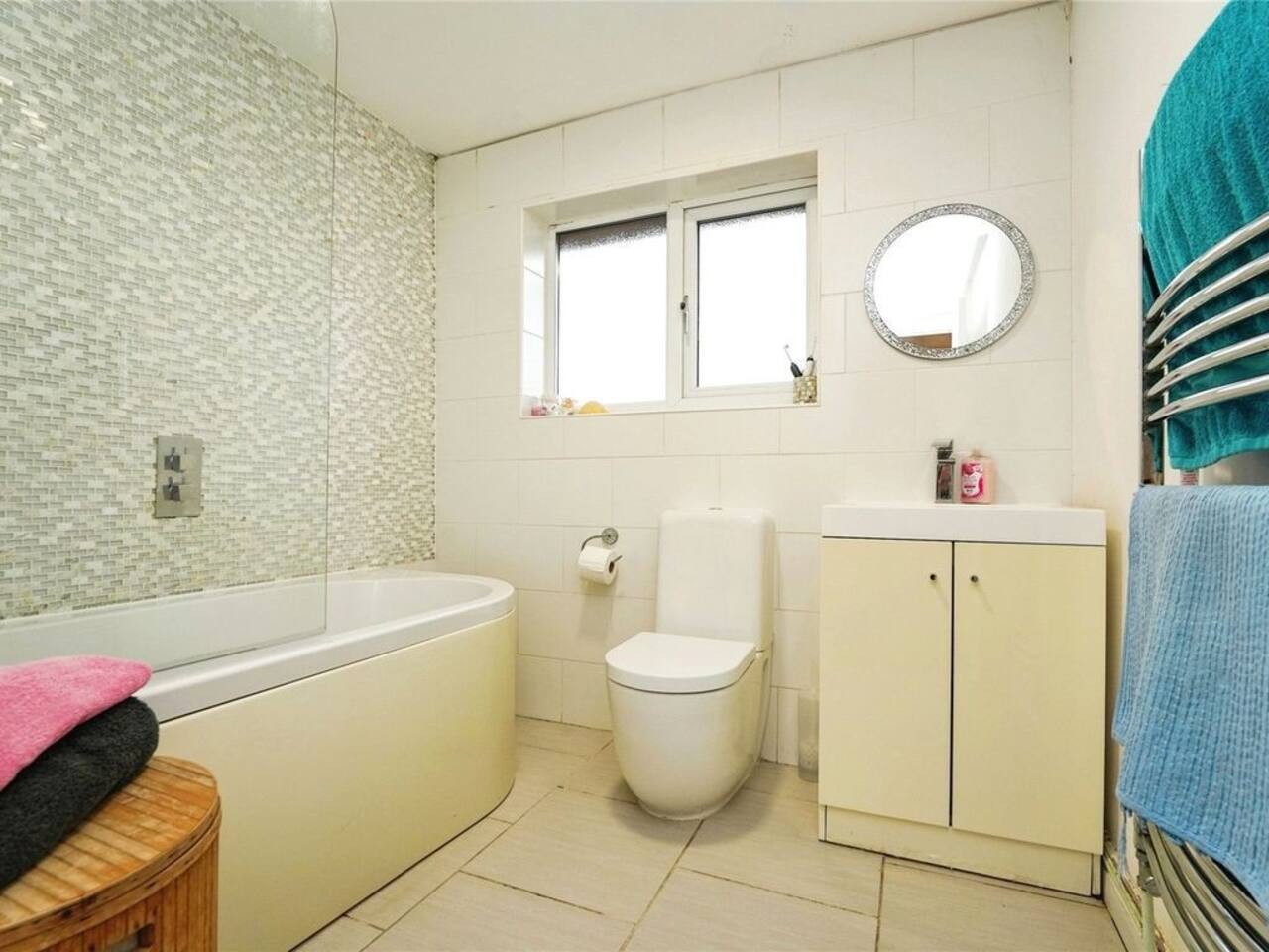 Entire House Quedgeley, Gloucester - Quedgeley