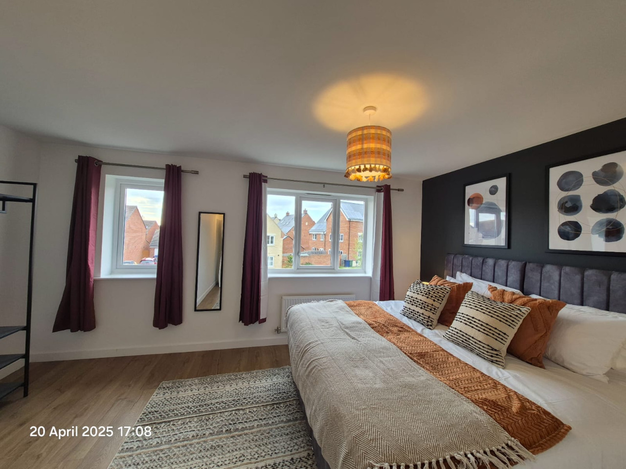 5 Bedroom House in Cheltenham, Sleeps 11 - Bishops Cleeve