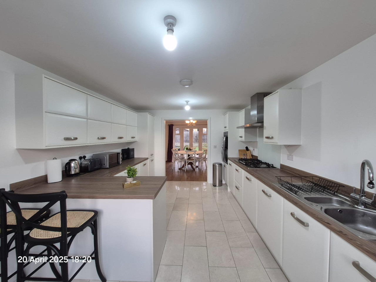 5 Bedroom House in Cheltenham, Sleeps 11 - Bishops Cleeve