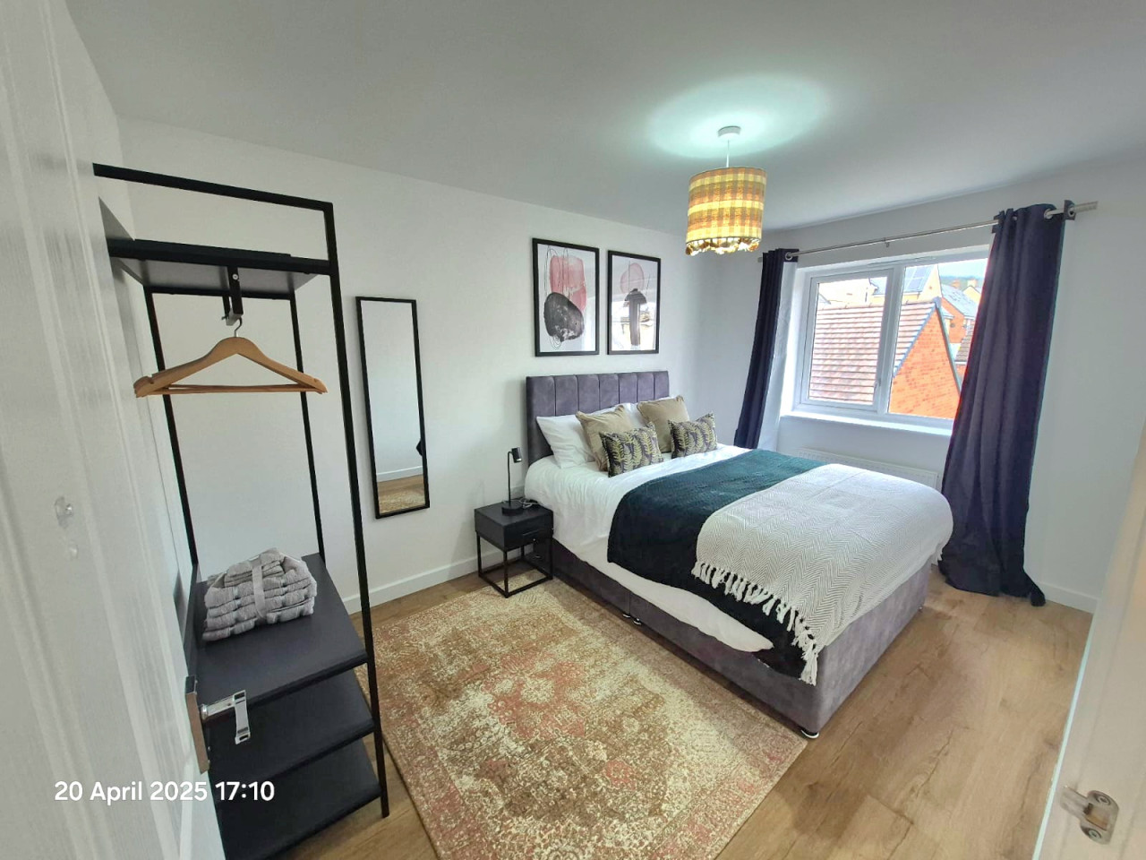 5 Bedroom House in Cheltenham, Sleeps 11 - Bishops Cleeve