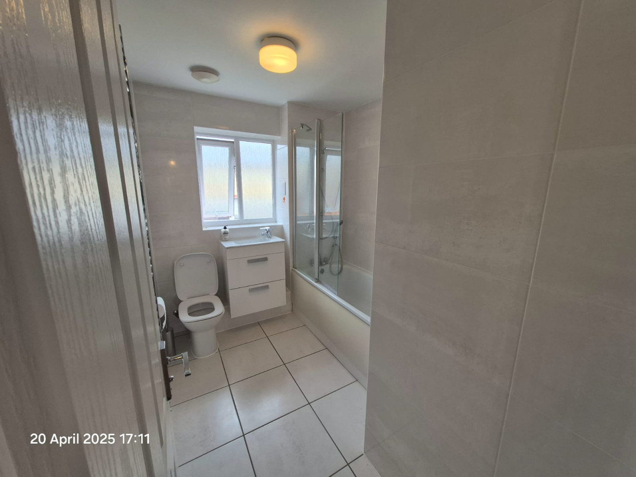 5 Bedroom House in Cheltenham, Sleeps 11 - Bishops Cleeve