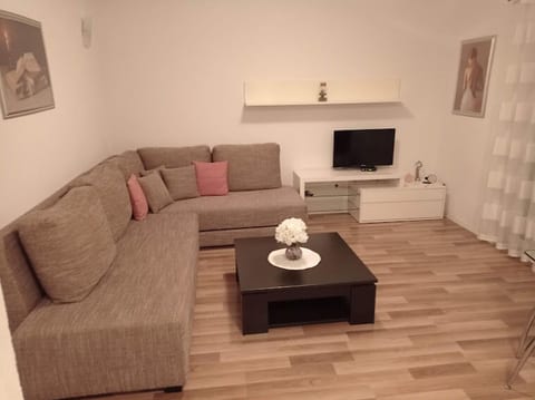 Apartments Dariana - Unit 377152-13