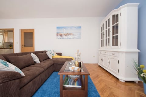 Apartments Family Spacious - Unit 377151-13