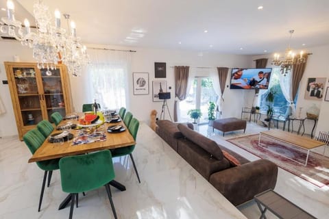 Villa Andrea - Unit 377173-13