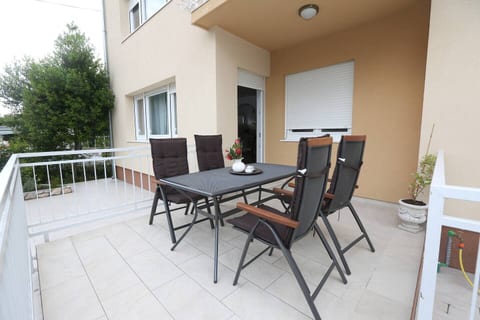 Apartments Jolie - Unit 377182-13
