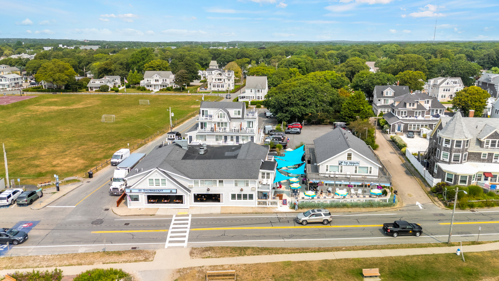 Direct Ocean View Studio | 2 Double Beds + Kitchenette (102) - Falmouth