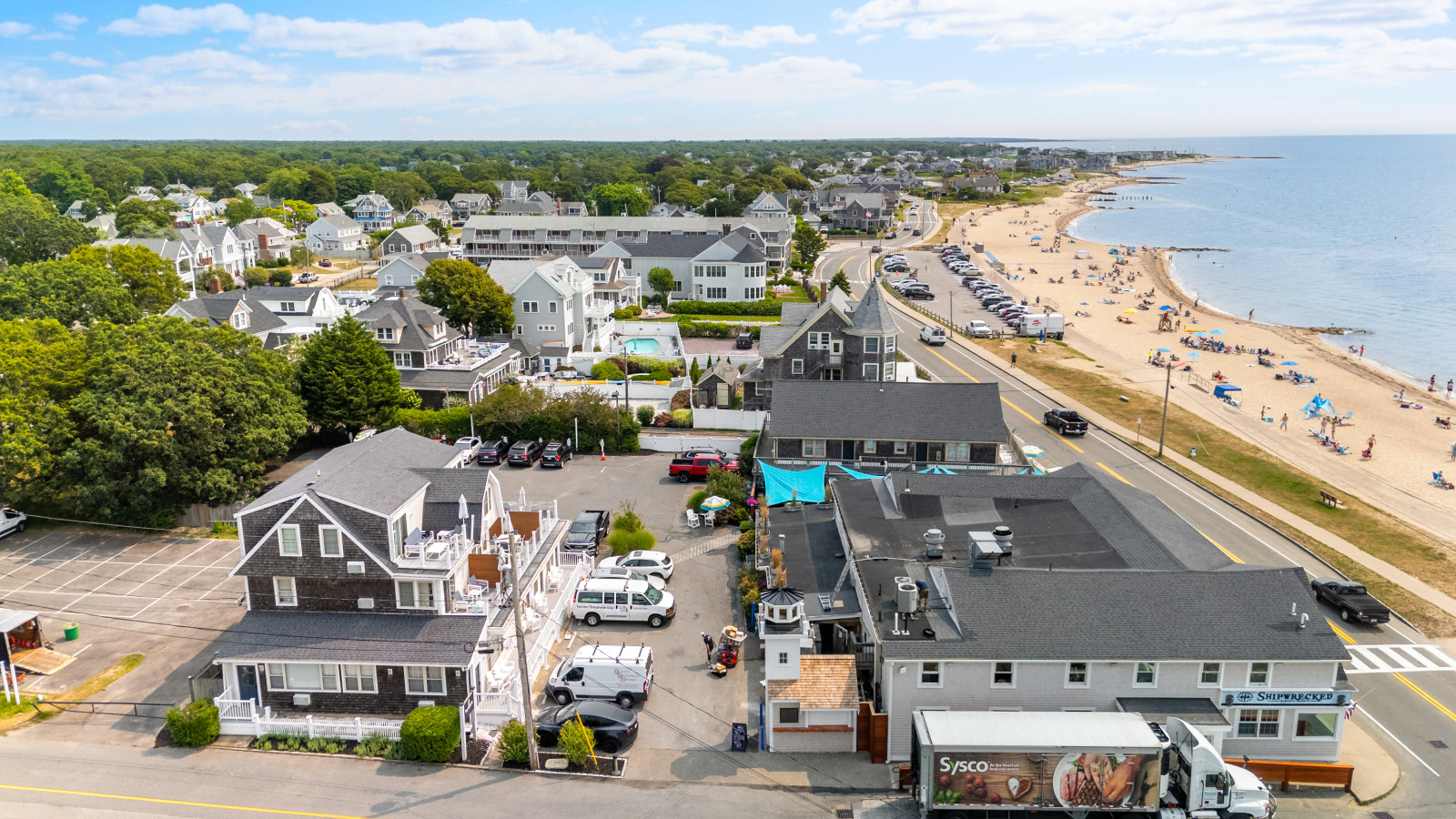 Direct Ocean View Studio | 2 Double Beds + Kitchenette (102) - Falmouth