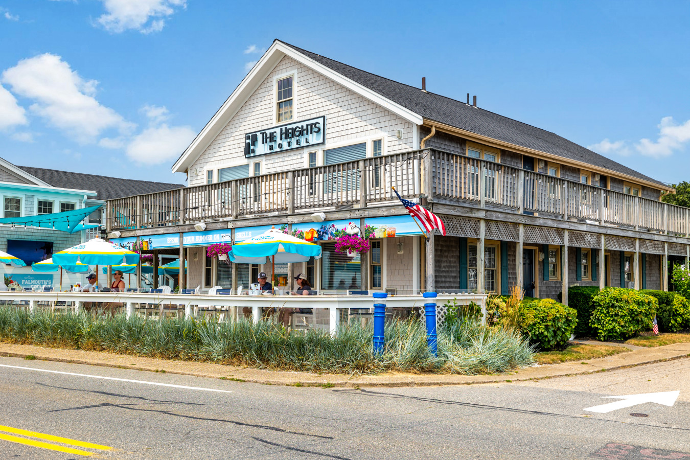 partial-ocean-view-studio-w-kitchenette-and-shared-deck-(105)/